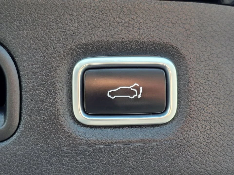 2020 Kia Stinger GT - Image 12 of 20