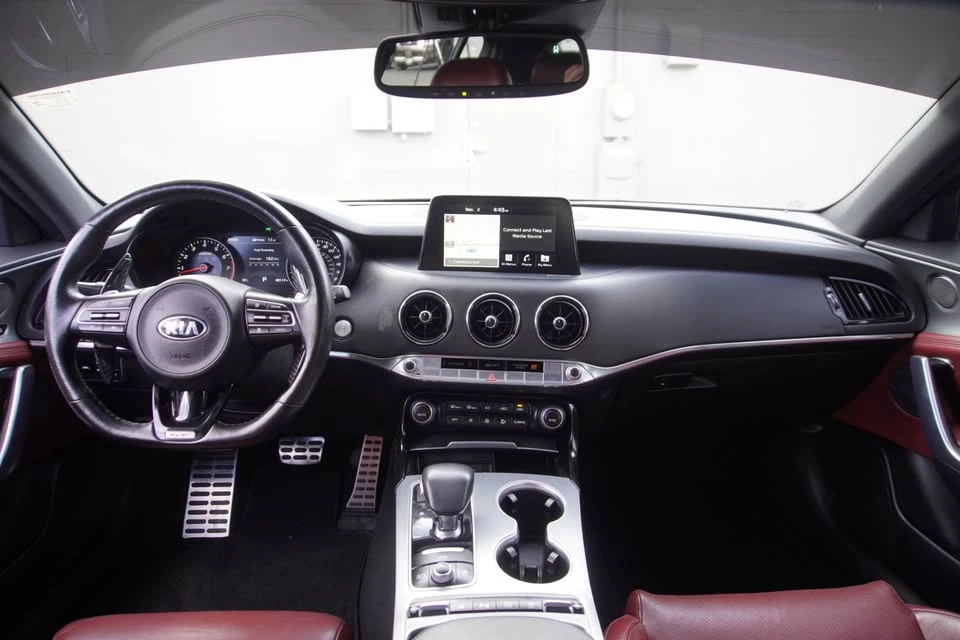 2020 Kia Stinger GT - Image 6 of 12