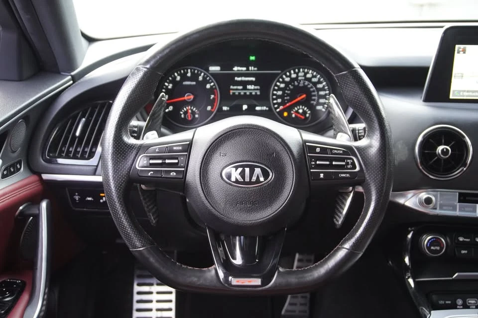 2020 Kia Stinger GT - Image 9 of 12