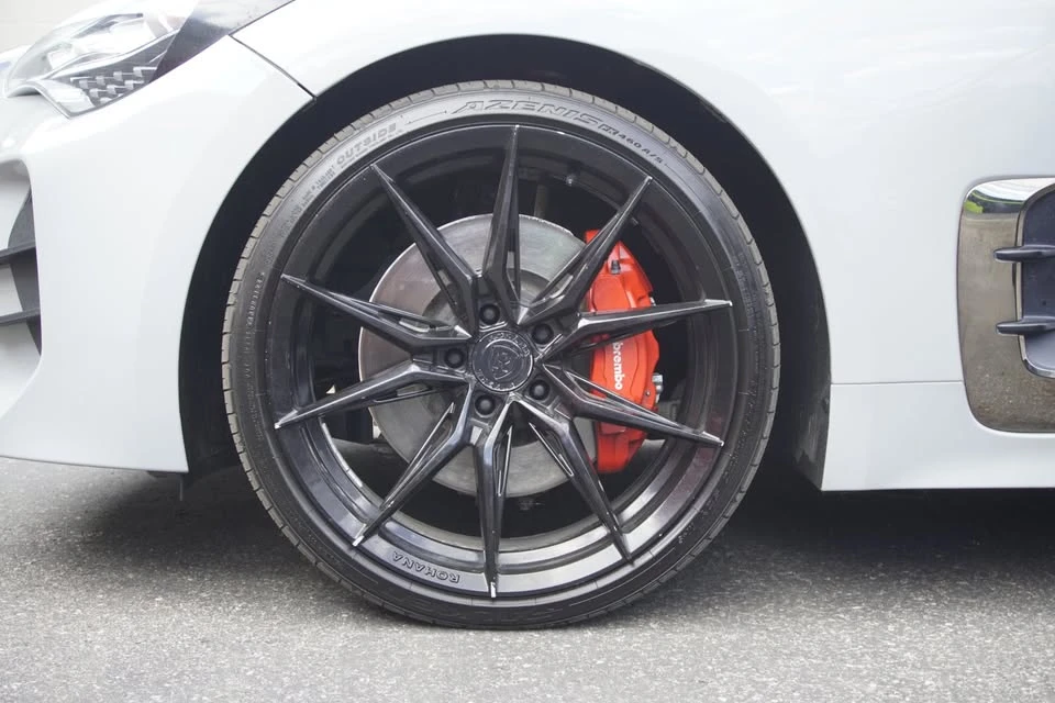2020 Kia Stinger GT - Image 12 of 12