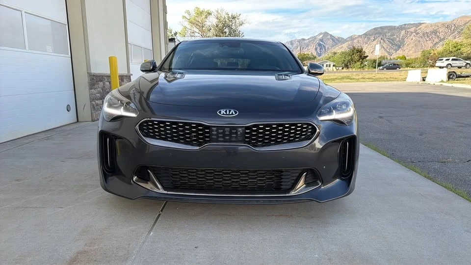 2020 Kia Stinger GT - Image 14 of 20