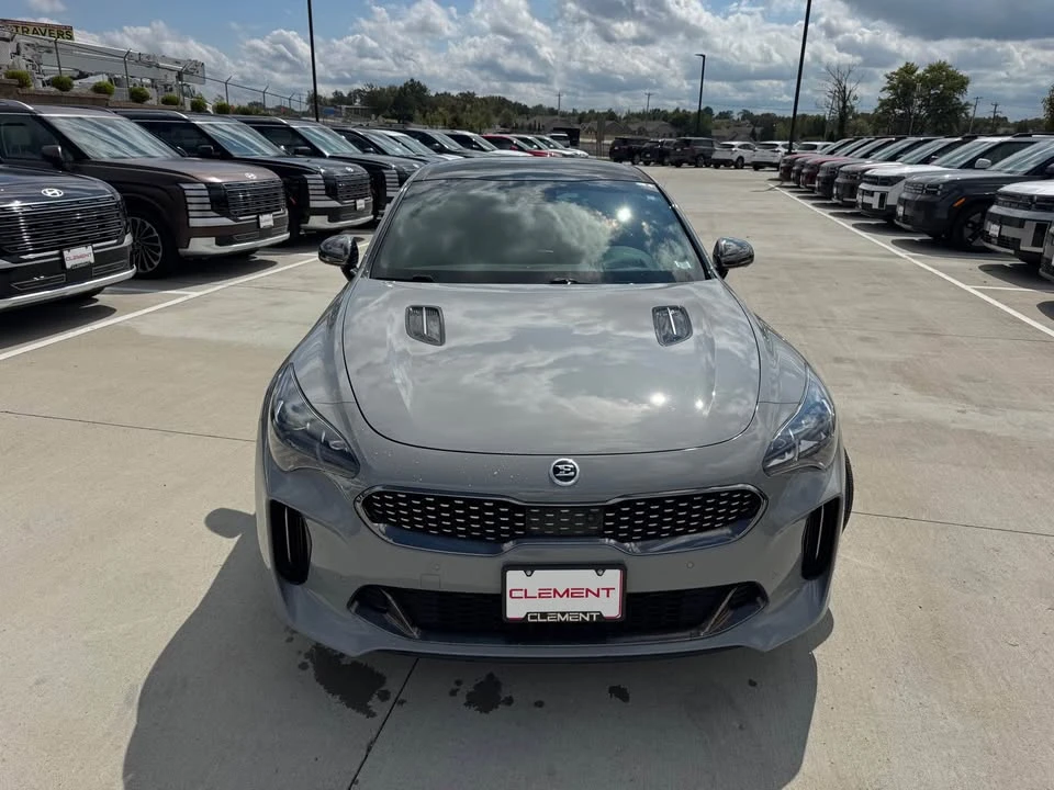 2020 Kia Stinger GT - Image 2 of 12
