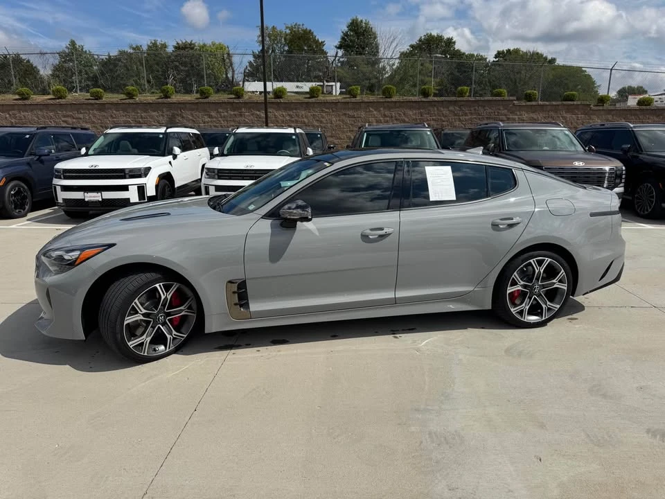 2020 Kia Stinger GT - Image 3 of 12