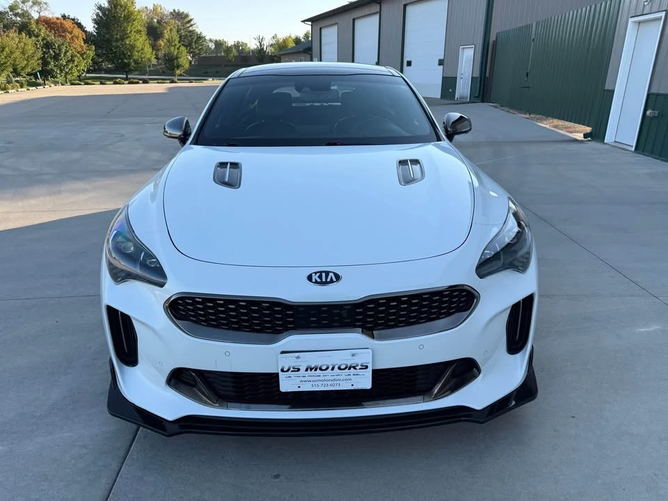 2020 Kia Stinger GT - Image 2 of 20
