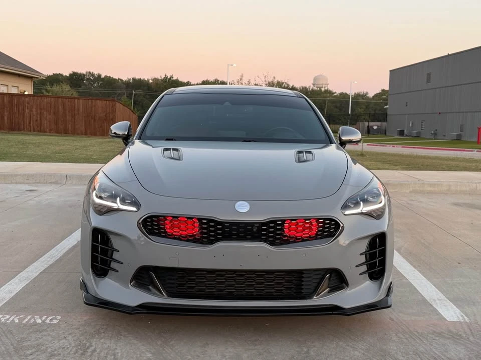 2020 Kia Stinger GT - Image 2 of 20
