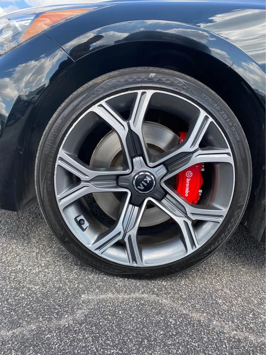 2020 Kia Stinger GT - Image 7 of 16