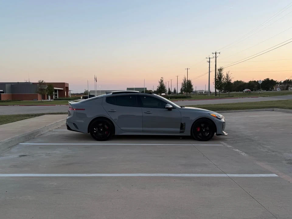 2020 Kia Stinger GT - Image 7 of 20