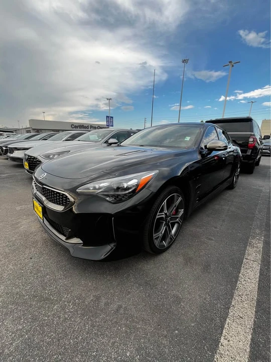 2020 Kia Stinger GT - Image 3 of 10