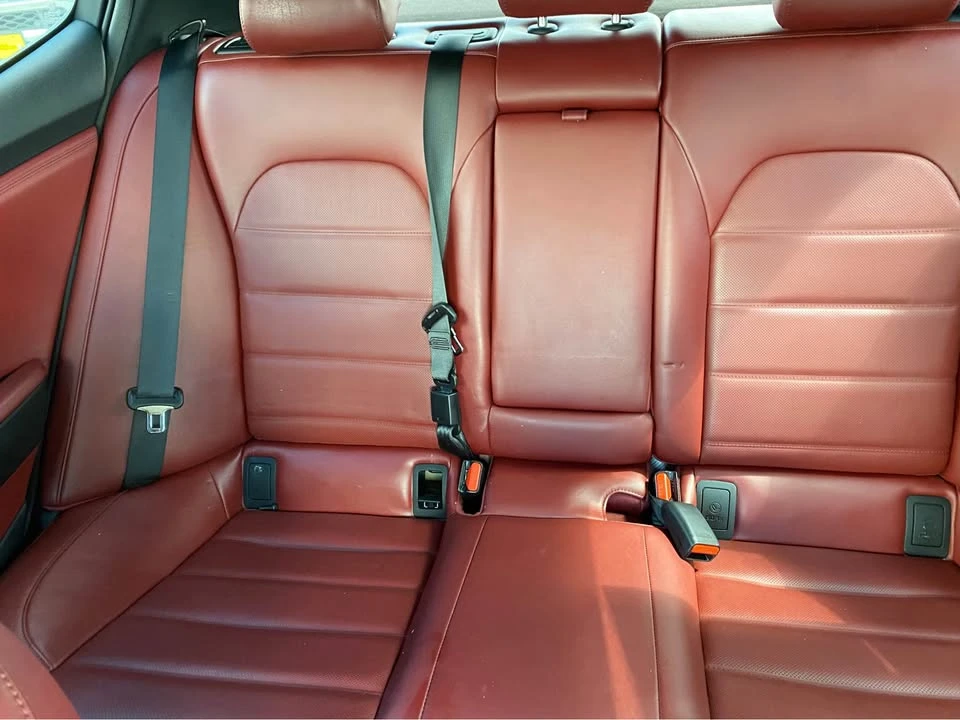 2020 Kia Stinger GT - Image 13 of 16