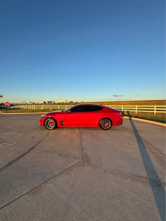 2020 Kia Stinger GT - Image 4 of 7