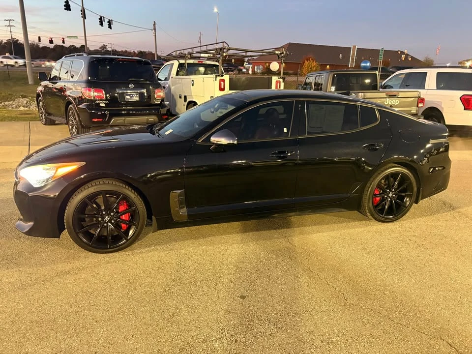 2020 Kia Stinger GT - Image 2 of 8