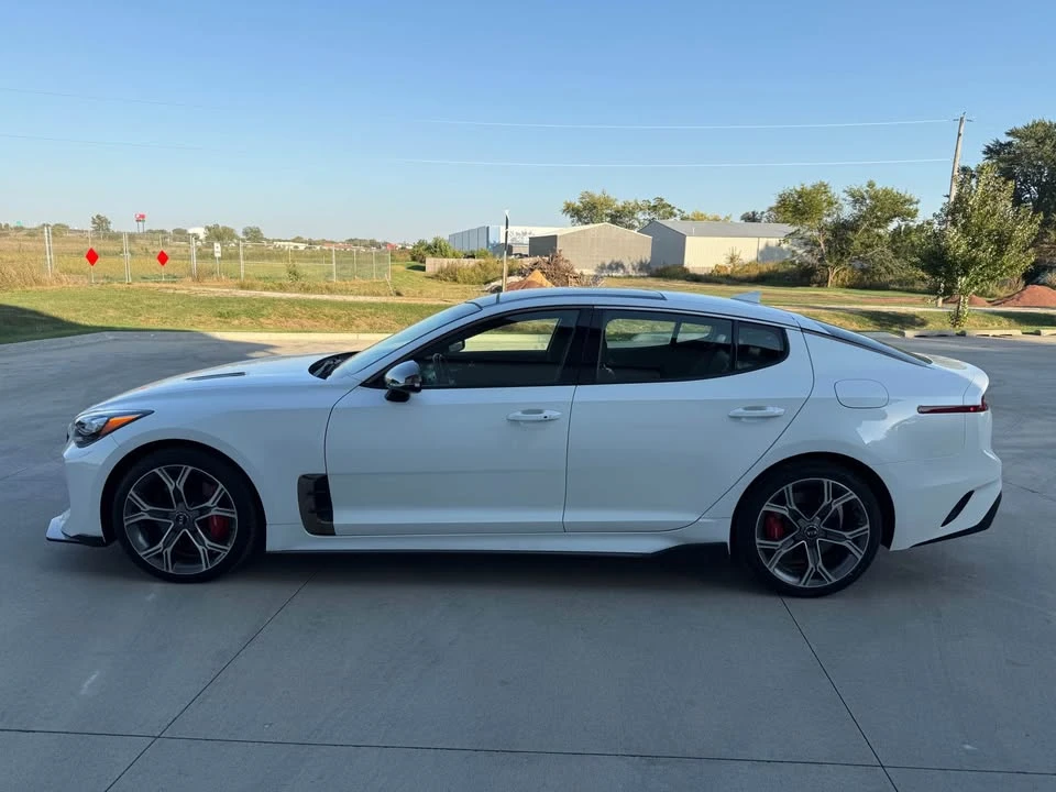 2020 Kia Stinger GT - Image 4 of 20