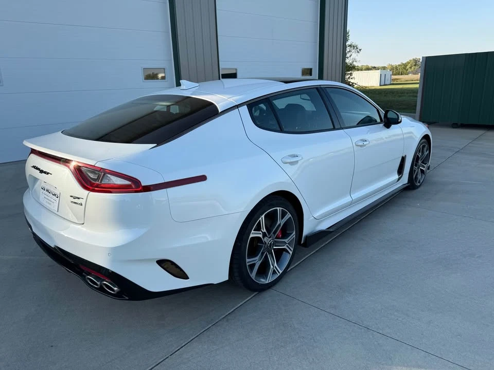 2020 Kia Stinger GT - Image 7 of 20