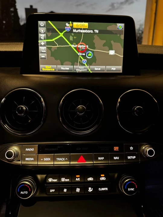 2020 Kia Stinger GT - Image 16 of 17
