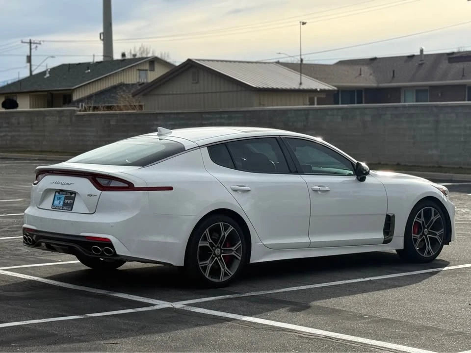2020 Kia Stinger GT - Image 6 of 18