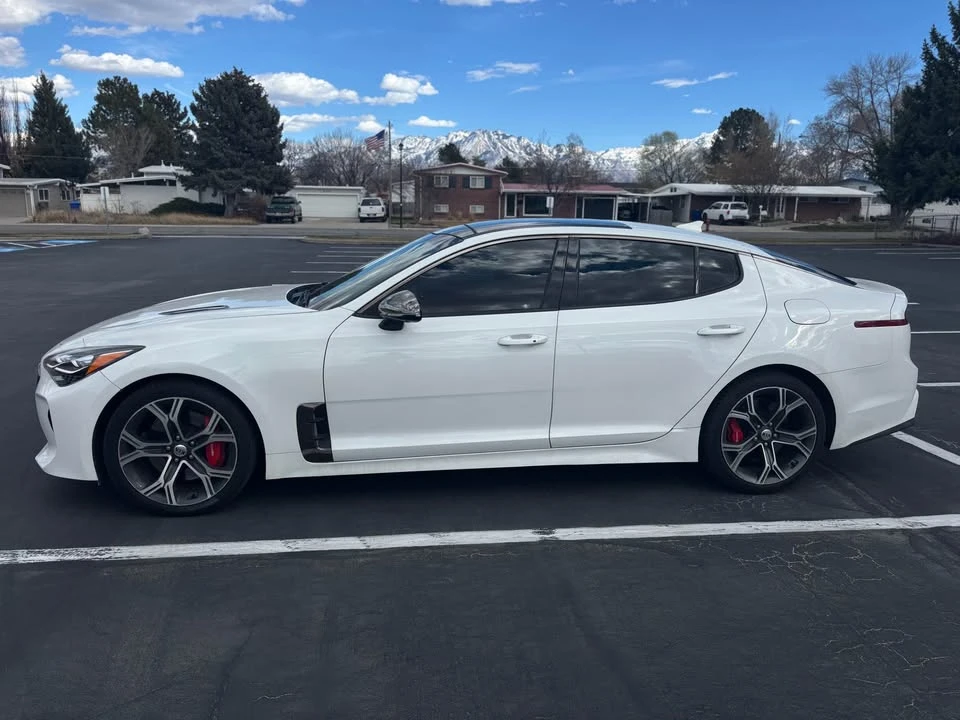2020 Kia Stinger GT - Image 4 of 18