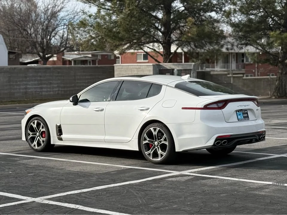 2020 Kia Stinger GT - Image 7 of 18