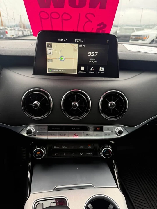 2020 Kia Stinger GT - Image 12 of 13
