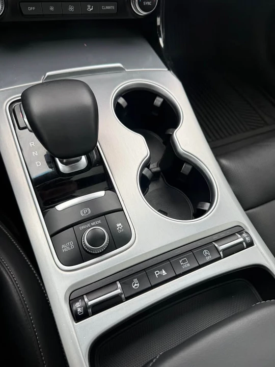 2020 Kia Stinger GT - Image 11 of 13