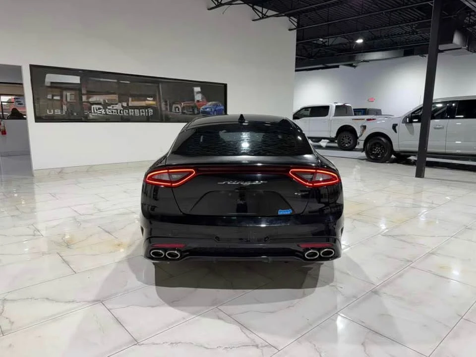 2020 Kia Stinger GT - Image 8 of 20