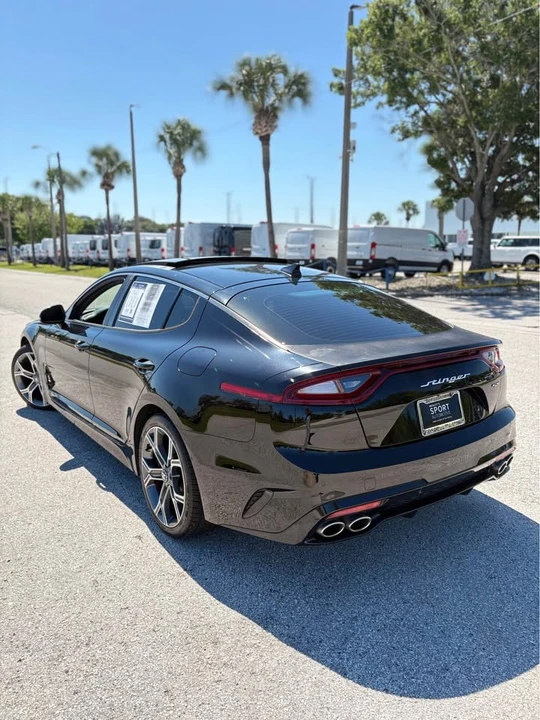 2020 Kia Stinger GT - Image 6 of 19