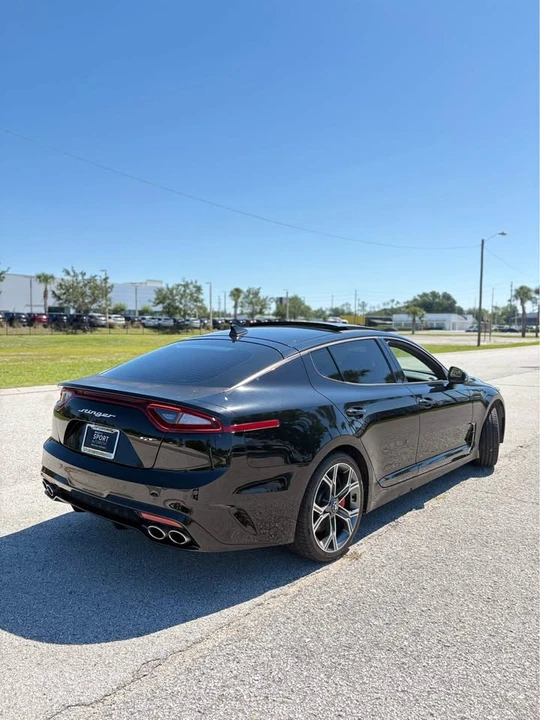 2020 Kia Stinger GT - Image 5 of 19