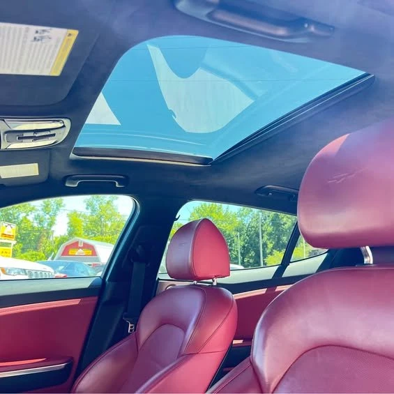 2020 Kia Stinger GT - Image 13 of 14