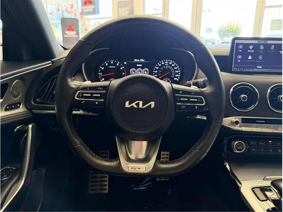 2020 Kia Stinger GT - Image 11 of 20