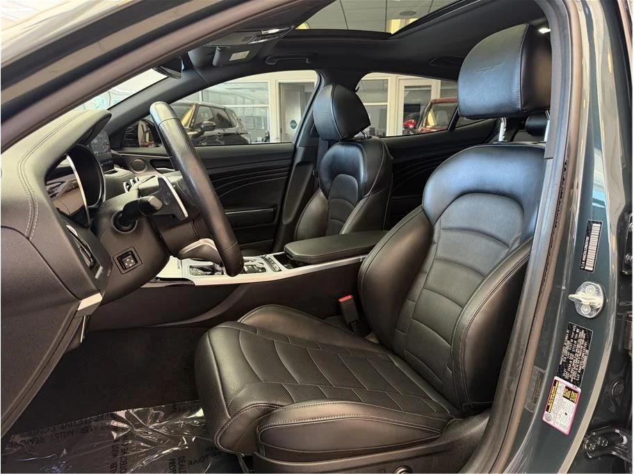 2020 Kia Stinger GT - Image 15 of 20