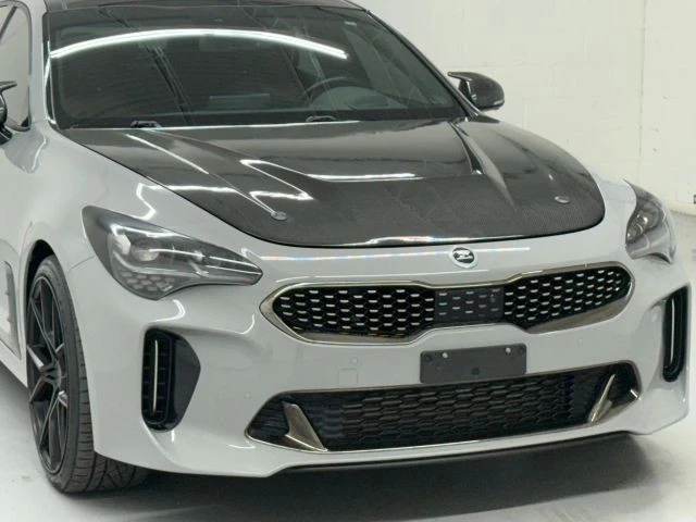2020 Kia Stinger GT - Image 11 of 21