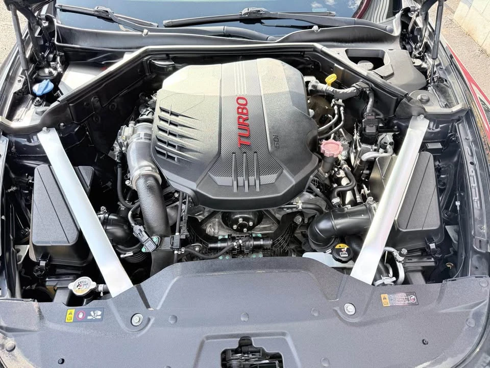 2020 Kia Stinger GT - Image 15 of 15