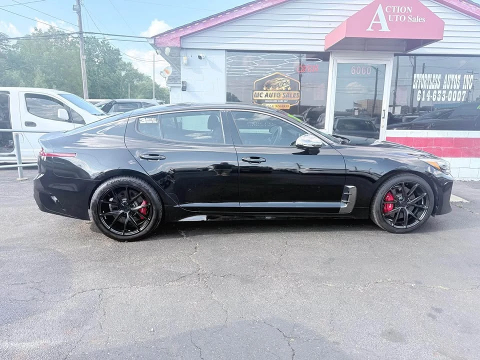 2020 Kia Stinger GT - Image 11 of 15