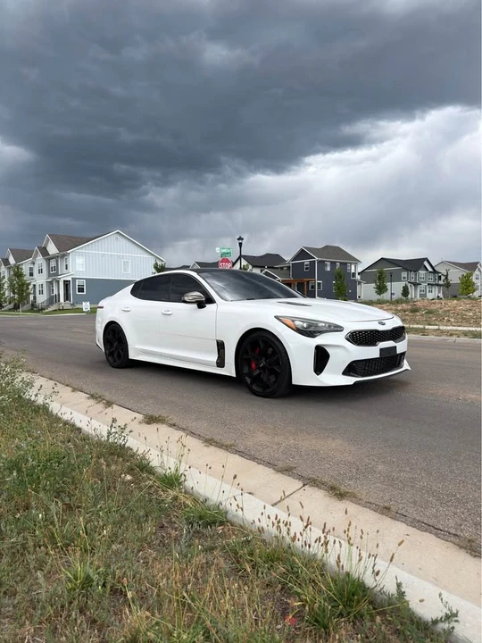 2020 Kia Stinger GT - Image 3 of 10