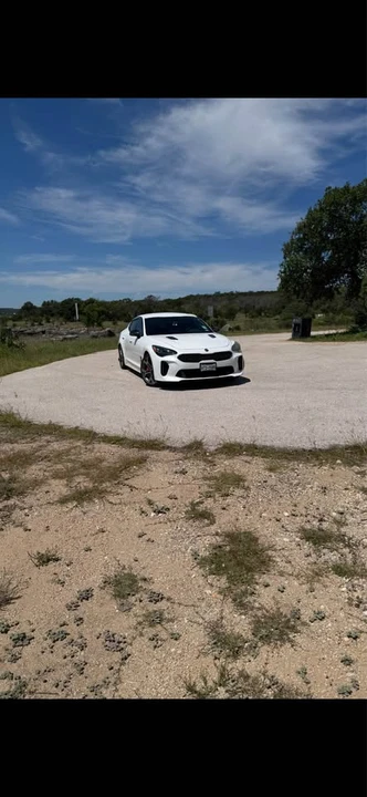 2020 Kia Stinger GT - Image 2 of 2