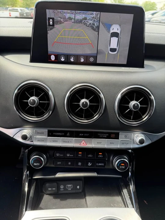2020 Kia Stinger GT - Image 17 of 17