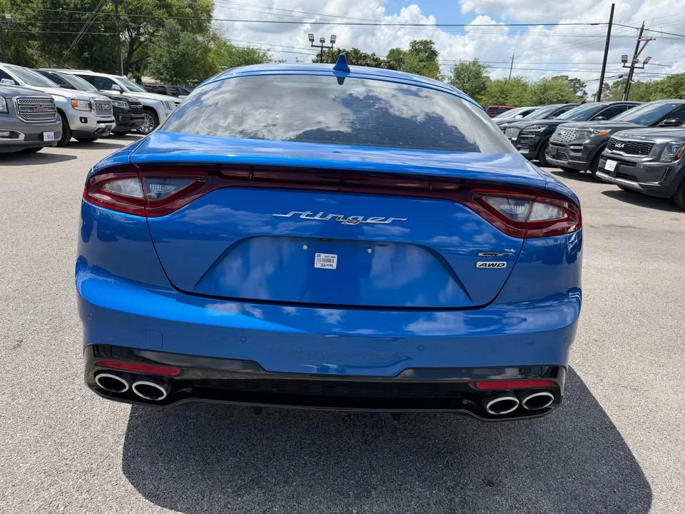 2020 Kia Stinger GT - Image 5 of 17