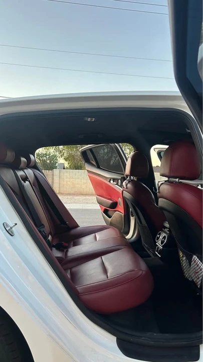 2020 Kia Stinger GT - Image 9 of 13