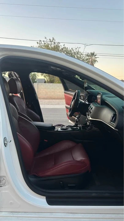 2020 Kia Stinger GT - Image 8 of 13