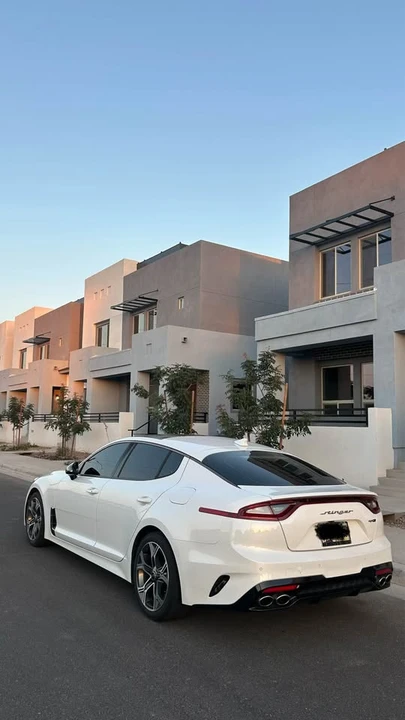 2020 Kia Stinger GT - Image 2 of 13