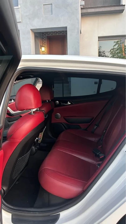 2020 Kia Stinger GT - Image 11 of 13