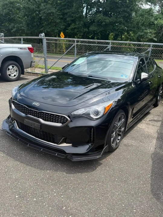 2020 Kia Stinger - Image 2 of 7