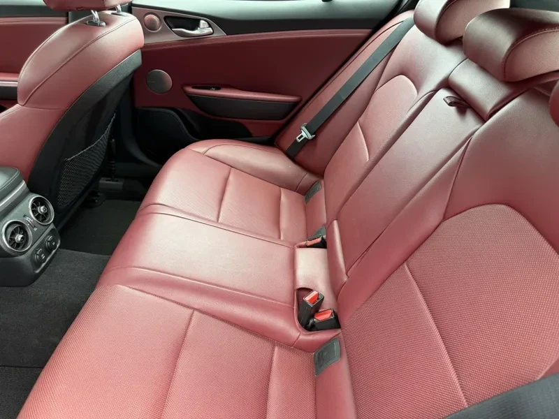 2020 Kia Stinger GT - Image 15 of 15