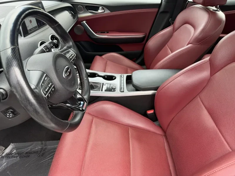 2020 Kia Stinger GT - Image 14 of 15