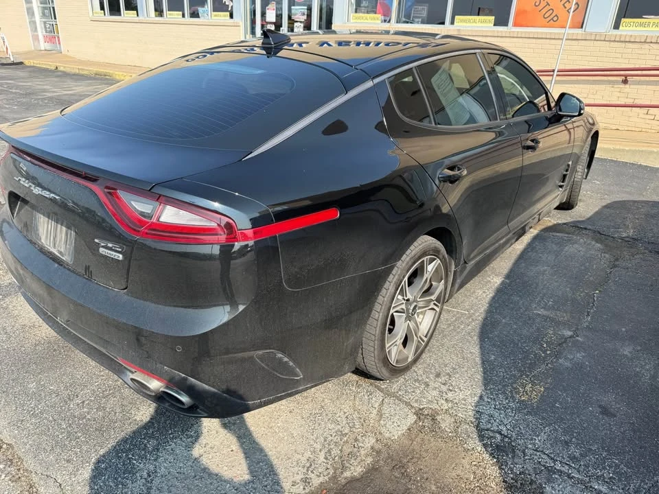 2020 Kia Stinger - Image 4 of 9