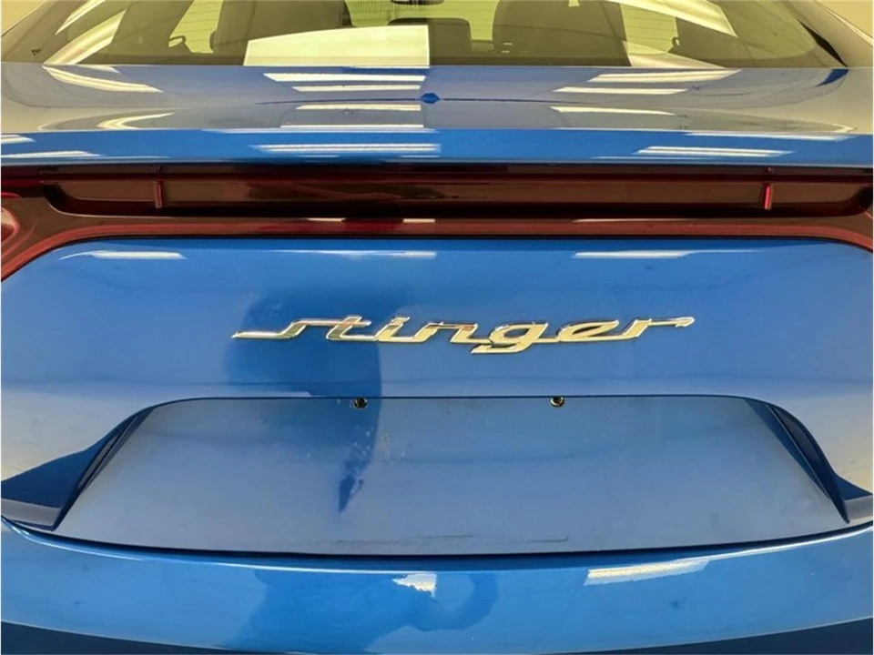 2020 Kia Stinger - Image 22 of 31