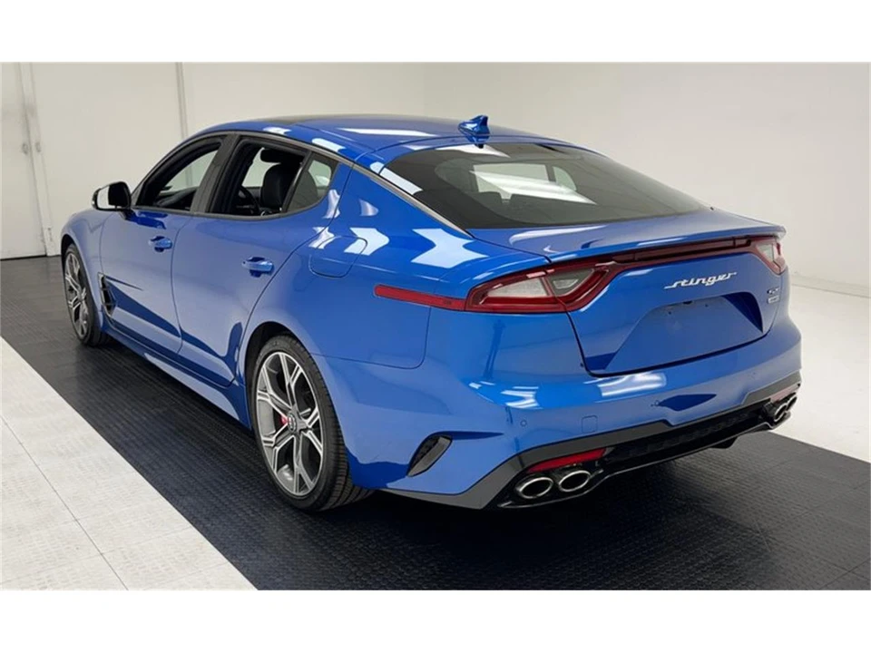 2020 Kia Stinger - Image 3 of 31