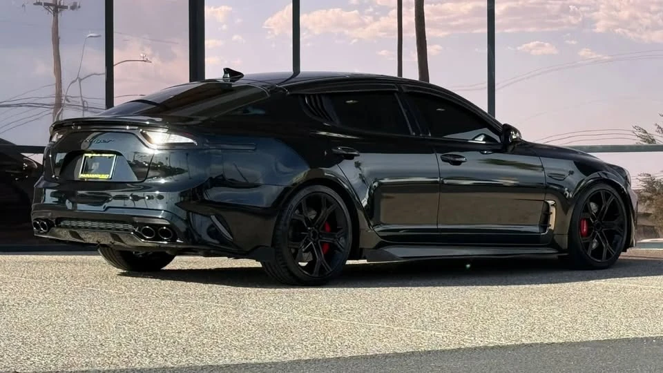 2020 Kia Stinger - Image 12 of 20