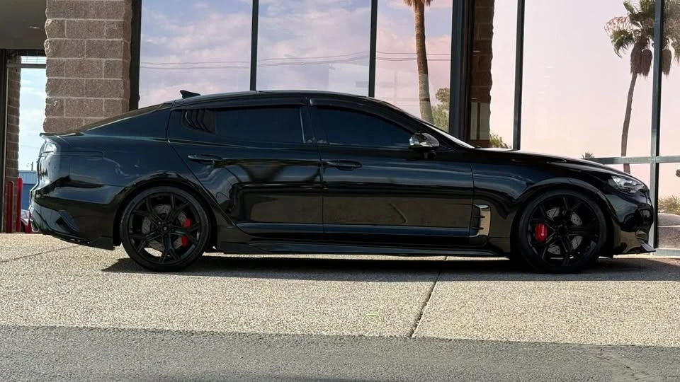 2020 Kia Stinger - Image 15 of 20
