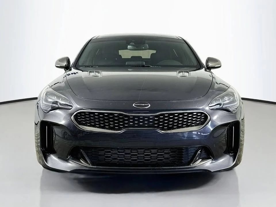 2020 Kia Stinger - Image 2 of 20