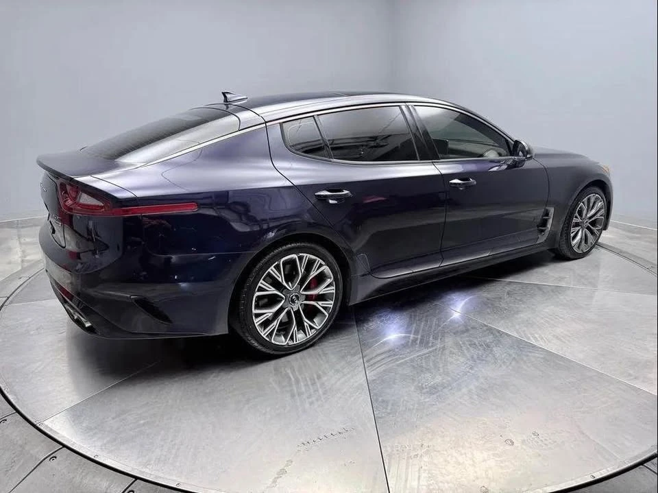 2020 Kia Stinger - Image 5 of 18